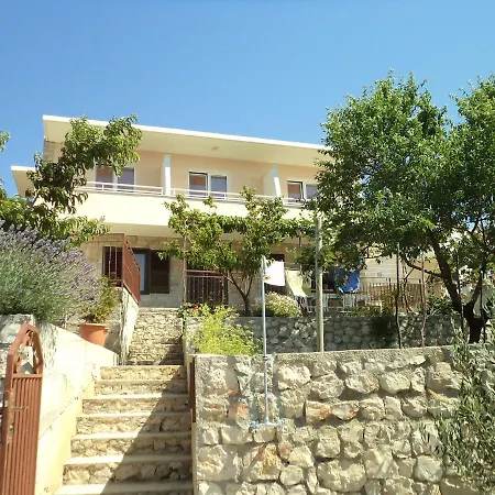 Apartment By The Sea Razanj, Rogoznica - 2100 *