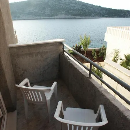 Apartmán By The Sea Razanj, - 2100 *