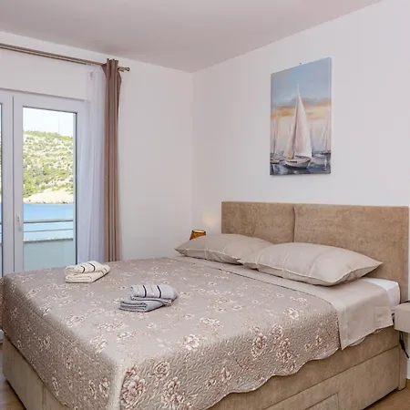 Apartamento By The Sea Razanj, - 2100 *