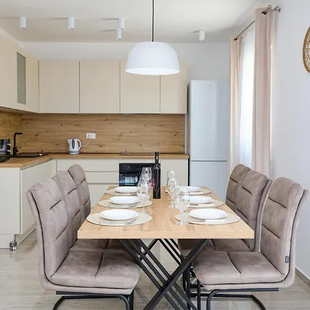 By The Sea Razanj, - 2100 Apartamento *